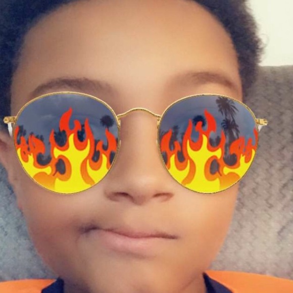 Meet your Posher, Kendell - Picture 1 of 1